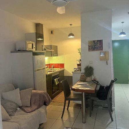 Apartamento P'Tit Cosy St Denis - Centre Saint-Denis Exterior foto