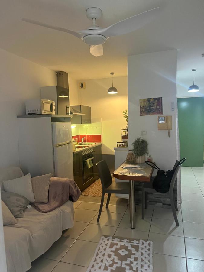 Apartamento P'Tit Cosy St Denis - Centre Saint-Denis Exterior foto